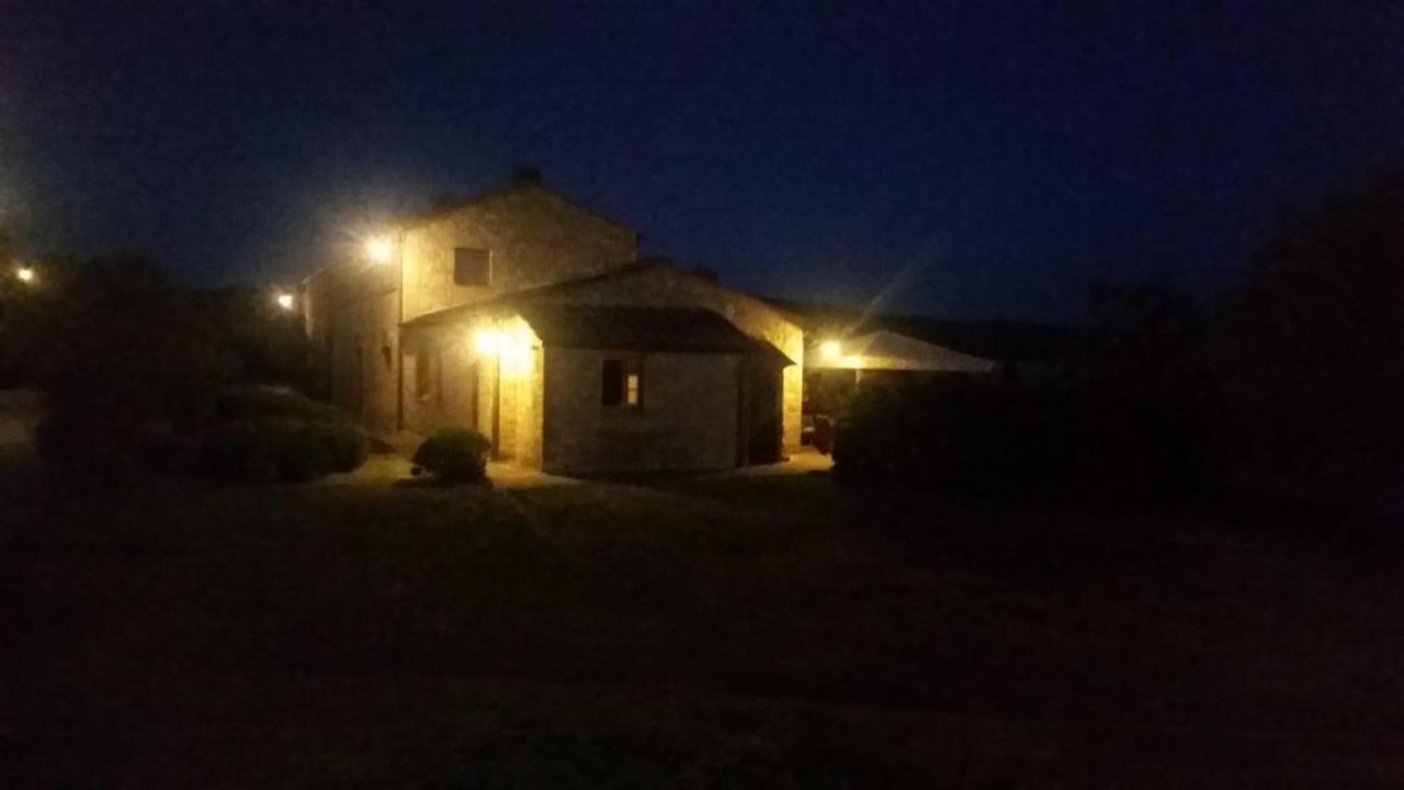 Casa Country House Girasole Vakantie Huis-Wakacje Huis アッシャーノ エクステリア 写真