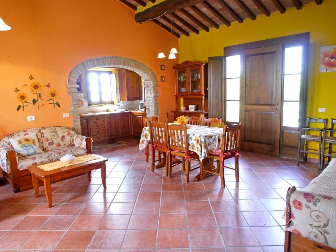 Casa Country House Girasole Vakantie Huis-Wakacje Huis アッシャーノ エクステリア 写真
