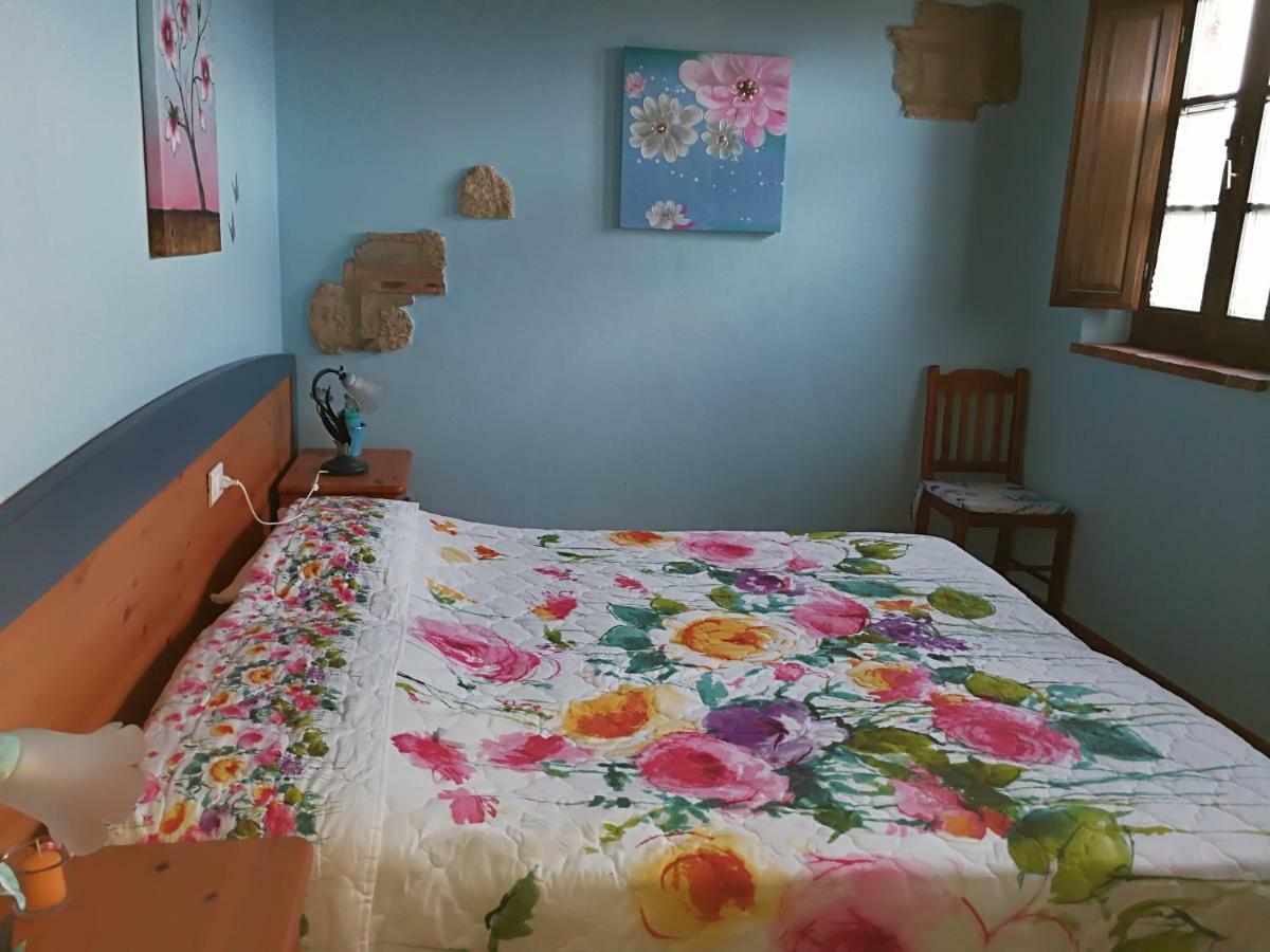 Casa Country House Girasole Vakantie Huis-Wakacje Huis アッシャーノ エクステリア 写真