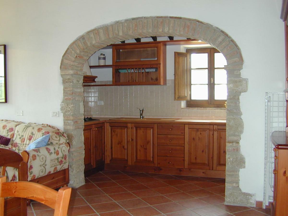 Casa Country House Girasole Vakantie Huis-Wakacje Huis アッシャーノ エクステリア 写真