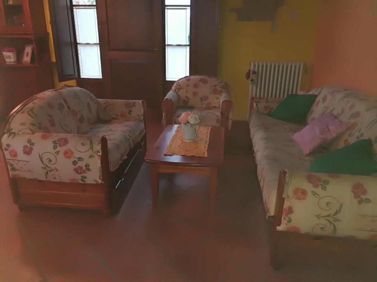 Casa Country House Girasole Vakantie Huis-Wakacje Huis アッシャーノ エクステリア 写真